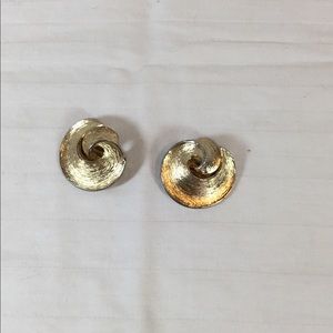 Trafari crown vintage earrings